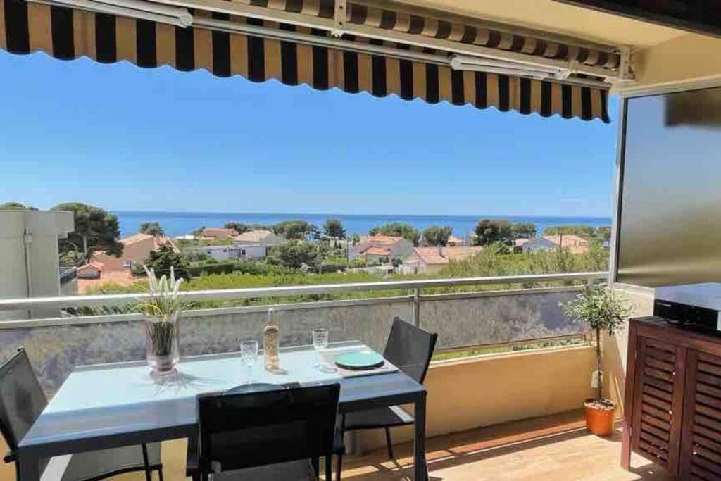 קארי-לה-רואה Appartement 2 Chambres Terrasse Vue Mer מראה חיצוני תמונה